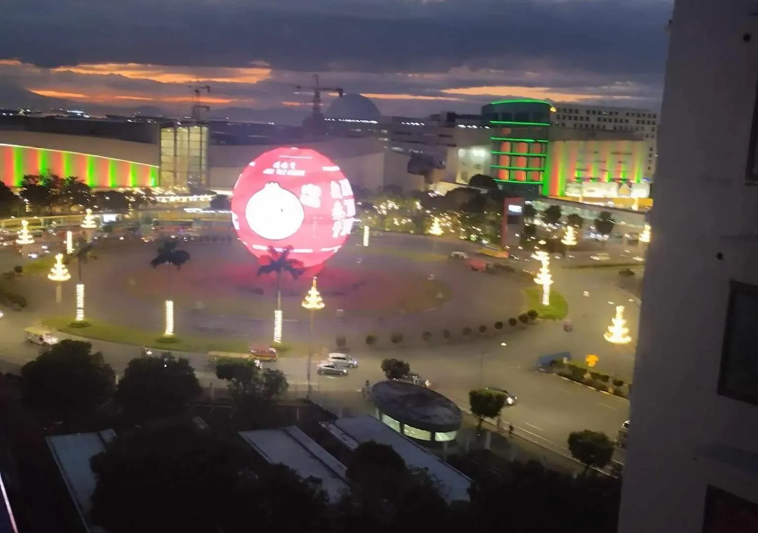 Staycation At Moa Manila Filippinerna